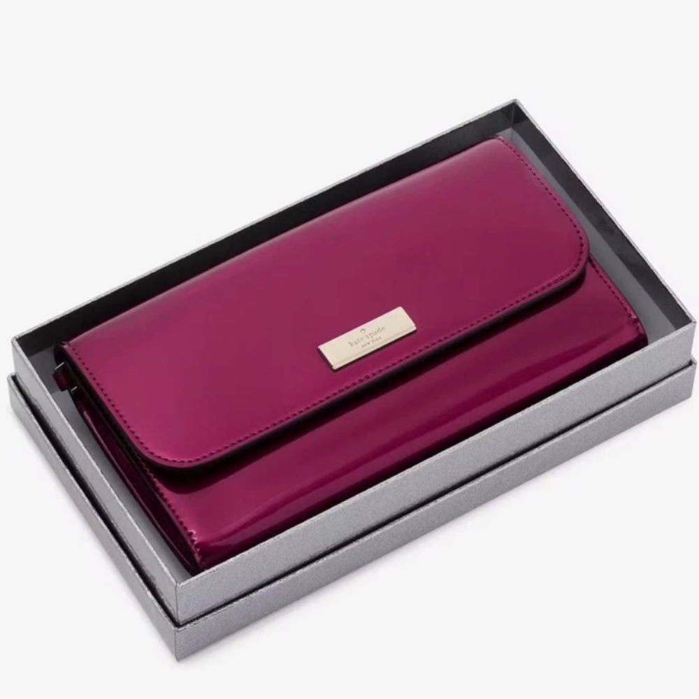 Kate Spade Kenzie Boxed Medium Flap Phone Wristlet In Dark Raspberry NWT - Picture 6 of 7